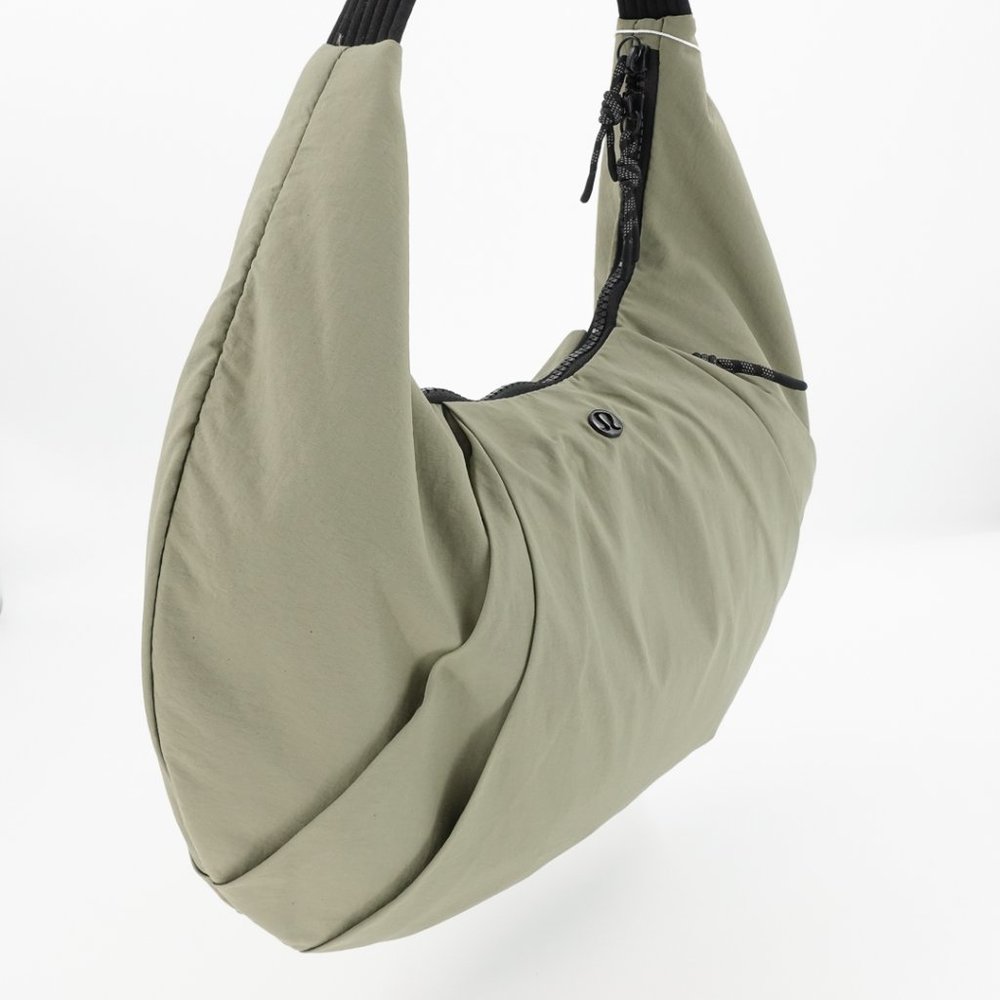 Lululemon Pleated Shoulder Bag 10L Grey Sage - Picture 7 of 12